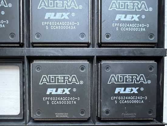 FPGA FLEX EPF6024AQC240-3