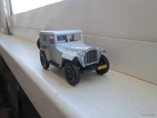 ГАЗ-67Б с закрытым кузовом 1\43 (смола)