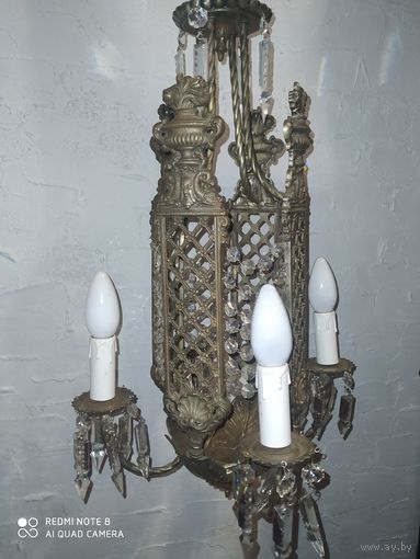Старинная шикарная люстра. Франция.