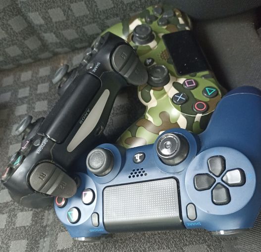 Джойстик геймпад ПС4 Sony DualShock 4 v2 (синяя полночь) шт