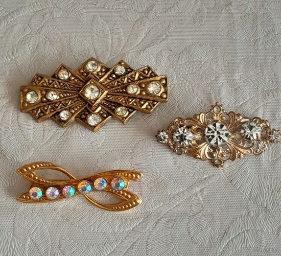 Винтажные броши.