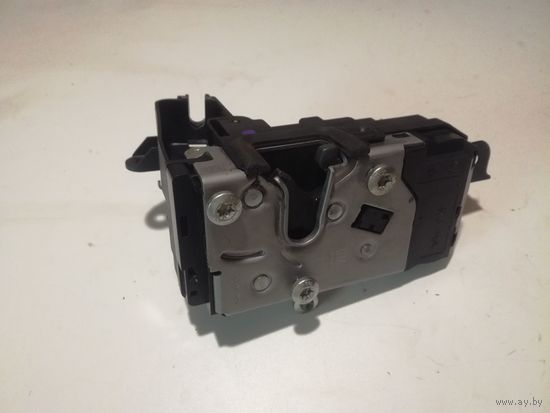 Замок двери передней правой Opel Astra H