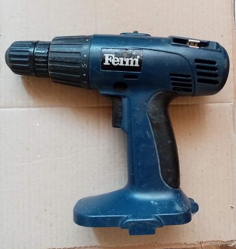 Патрон дрель шуруповёрт на запчасти (без аккумулятора) FERM