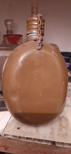 Фляжка армейская, целая.