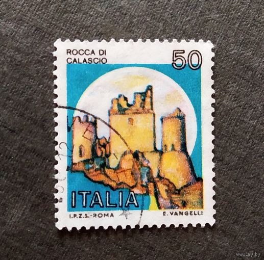 Марка Италия 1980 год Замок