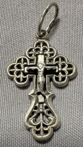Крестик серебряный 925 проба. 7
