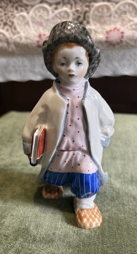 Статуэтка Филипок . ЛФЗ