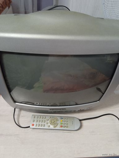 Телевизор "Горизонт" + подставка