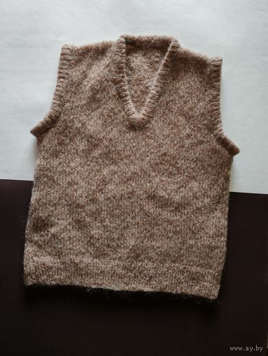 Бежевый жилет из мохера, связан вручную, размер М-L