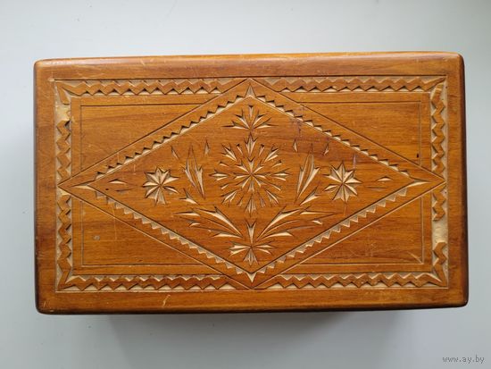 Шкатулка, резьба по дереву, ретро СССР.