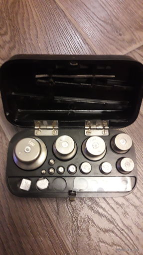 Набор мелких гирь (разновес), производство Болгария (Период СССР) см. описание