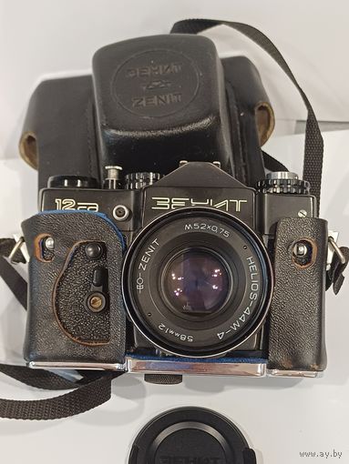 Все лоты с 1р.Зенит 12 Гелиос 44м-4