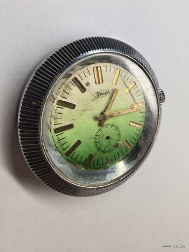 Часы Зим . Шайба . с рубля без МЦ. Всё с рубля без МЦ.