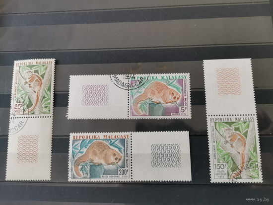 Мадагаскар 1973г. Лемуры* + Авиапочта