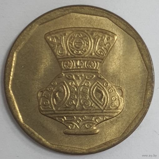 Египет 5 пиастров 2004