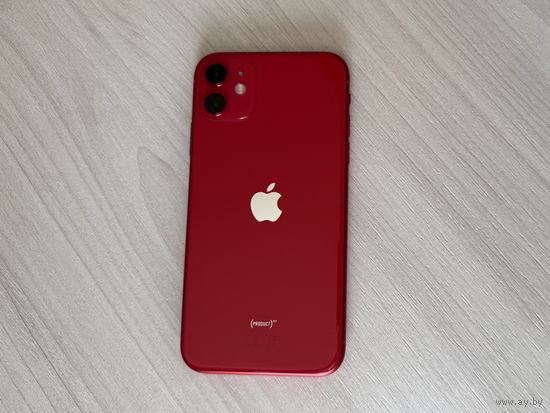 СМАРТФОН - Apple iPhone 11 Red (б/у)