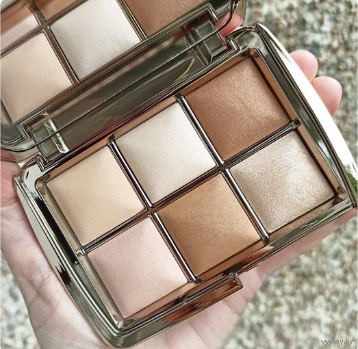 Hourglass Ambient Lighting Edit Bronze & Highlight