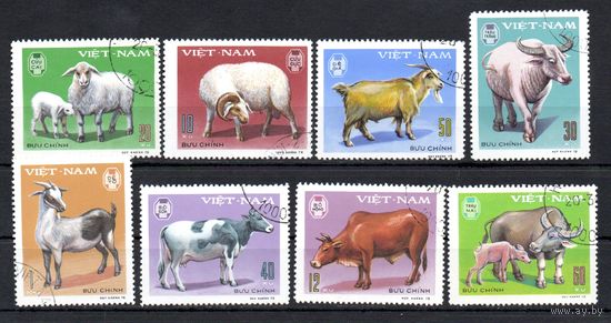 Домашний скот Вьетнам 1979 год серия из 8 марок