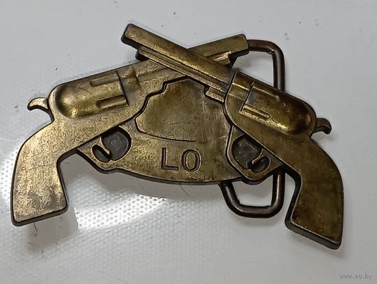 Пряжка для ремня .