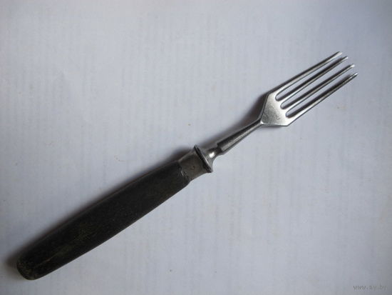 Раритетная немецкая вилка из нержавеющей стали с ручкой из мореного дуба