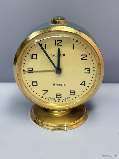 Будильник Слава (Slava) производства СССР