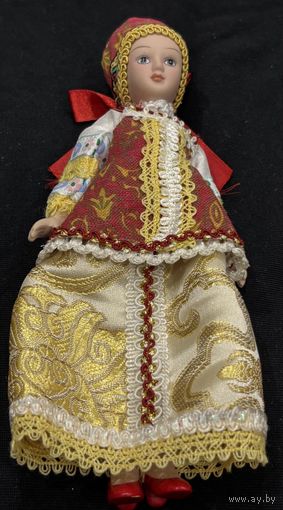 Кукла фарфоровая 6. С рубля.