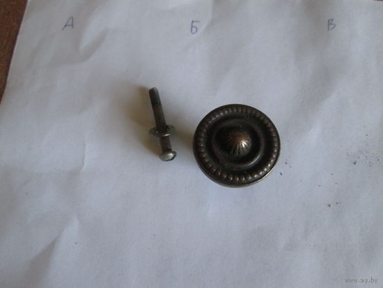 Ручка мебельная.