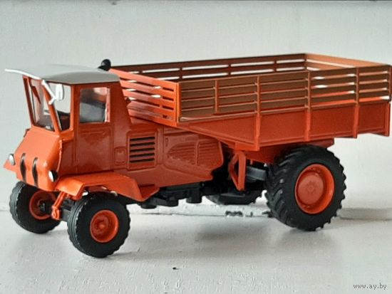 СШ-75 Таганрожец. 1/43.