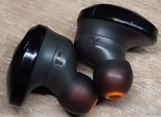 Беспроводные наушники JBL TUNE 125TWS