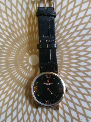 Часы наручные с ремешком PATEK PHILIPPE GENEVE . В ремонт,коллекцию,на запчасти. Состояние на скане.