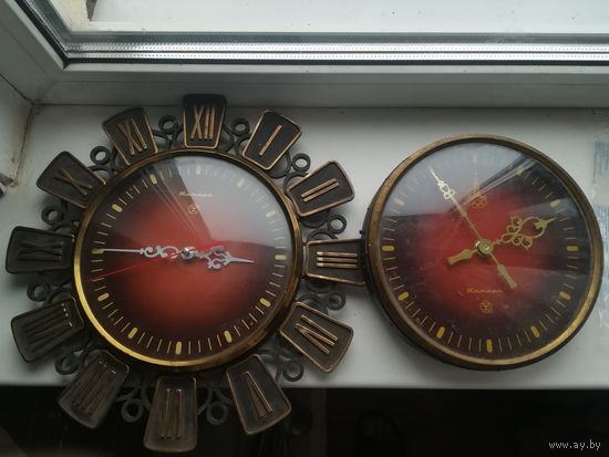 Часы настенные без олимпийской символики в рабочем состоянии, другие на запчасти.