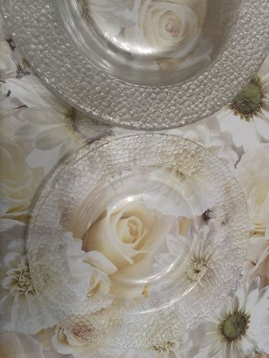 Набор тарелок обеденных из прозрачного стекла 6 шт.