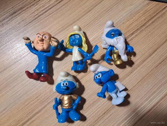 Фигурки цельные-Смурфики, б.у