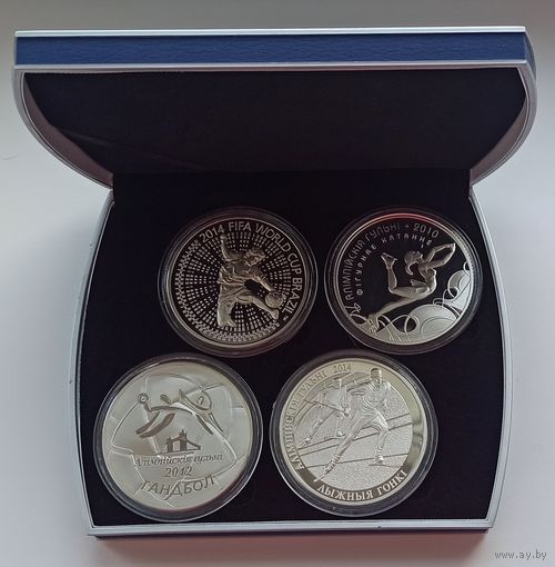 Футляр для 4 монет 100 рублей 74.00 мм
