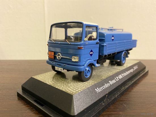 1/43 Mercedes-Benz LP 608 |  Premium ClassiXXs