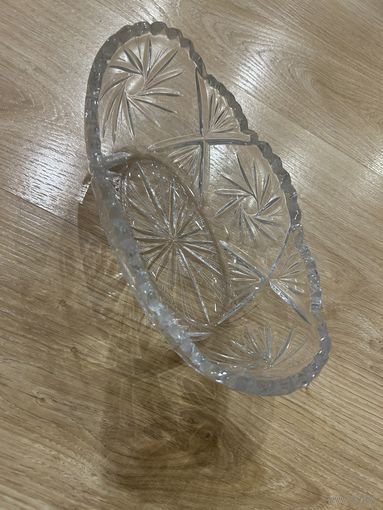 Ваза хрустальная