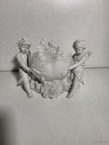 Путти с сердцем. Бисквит. Старая Германия