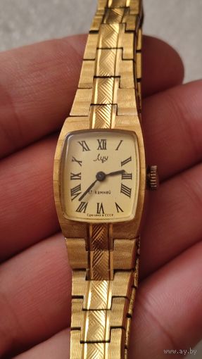 Часы Луч женские Отличное состояние, 200 лотов с 1 рубля,5 дней!