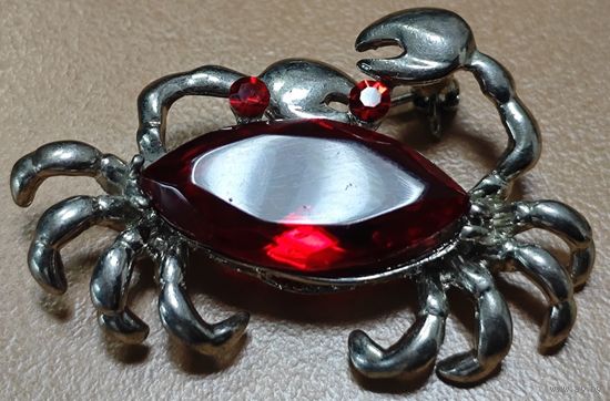 Брошь - краб. Чехия. СССР