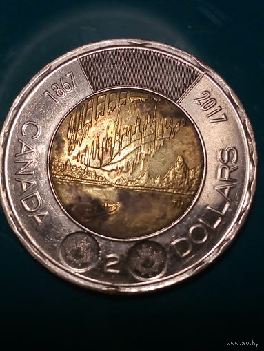 2 доллора Канада 2017 .. сияние ..