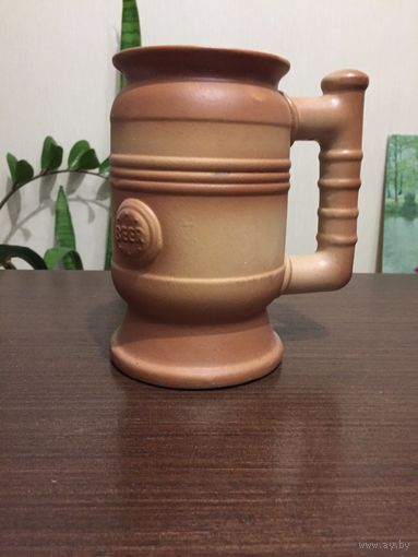 Кружка пивная, керамическая.