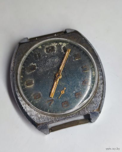 Часы Зим . не частые . С рубля без МЦ. Всё с рубля без МЦ.