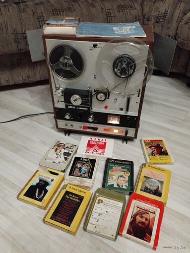 Akai 1800 бобиник Япония, редкий, рабочий, много кассет и бобины, редкий