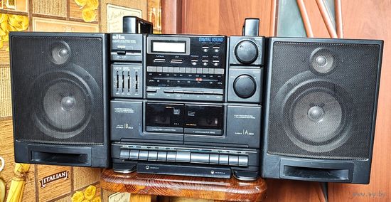 ELTA 2710. Made in Korea. Музыкальный центр. Двухкассетный магнитофон + CD. Магнитола с радио
