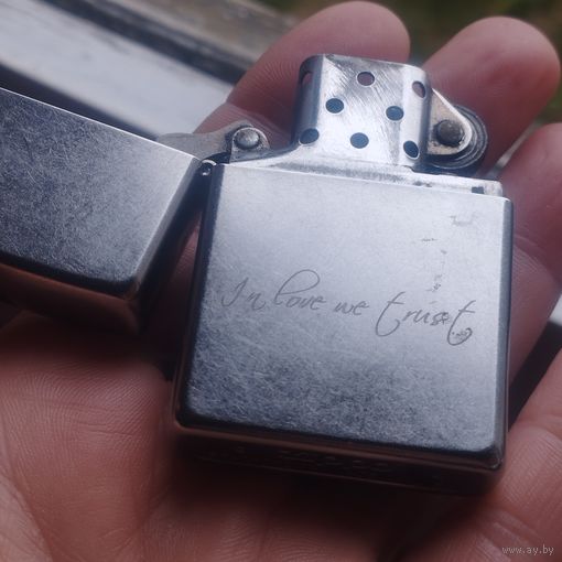 Зажигалка Zippo, США, оригинал, "In Love we trust".