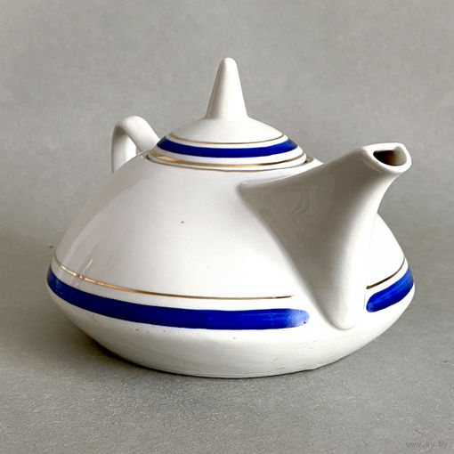 Фарфоровый чайник Сакта Рига 1950-60-е