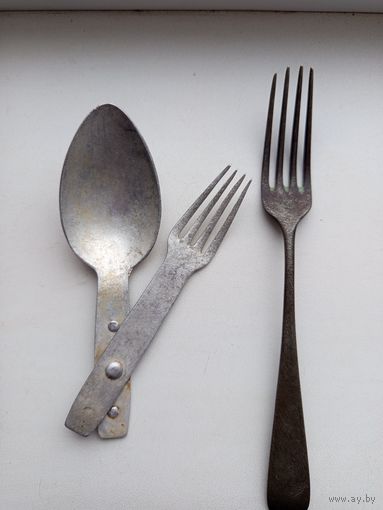 Немецкая походная вилка-ложка и вилка.
