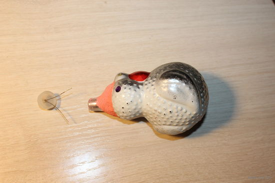 Ёлочная игрушка, времён СССР, длина 10 см.