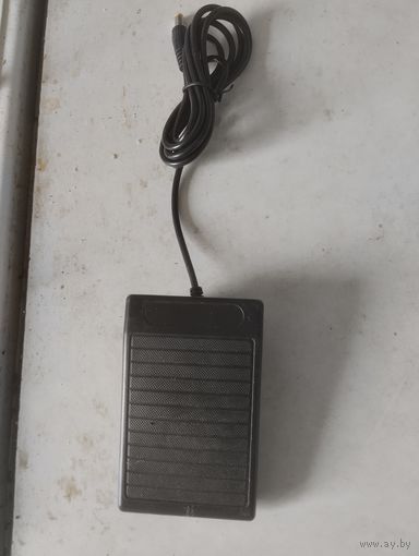 Педаль для маникюра