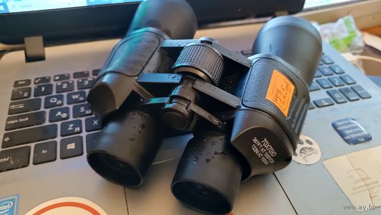 Бинокль.Куплен давно, лежал, никто им не пользовался..